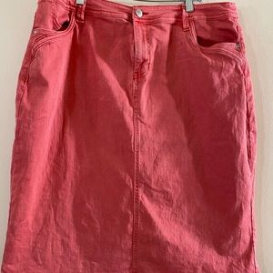 Coral denim skirt